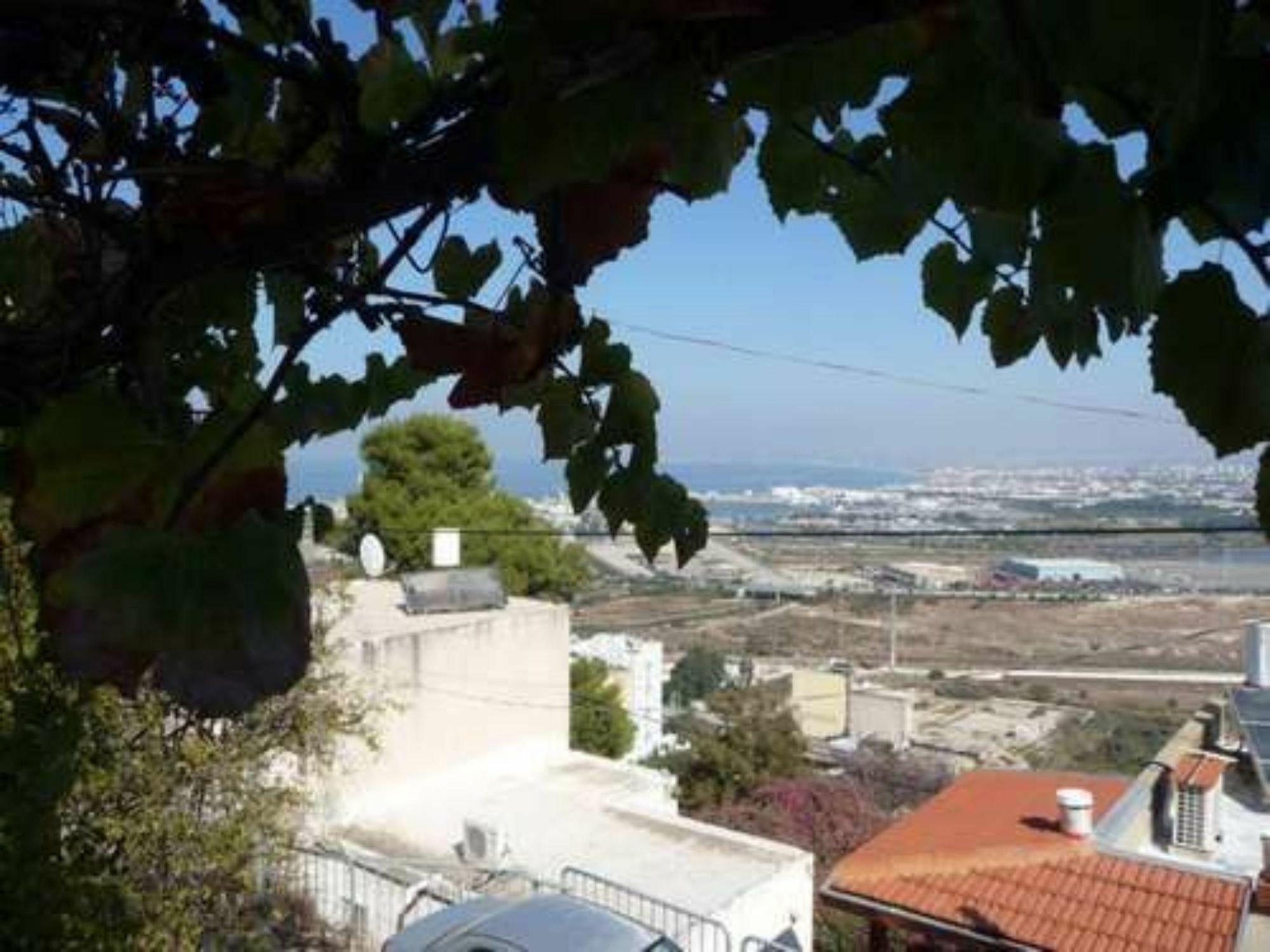 The Artist'S House Overlooking The Bay Of Haifa Exterior photo